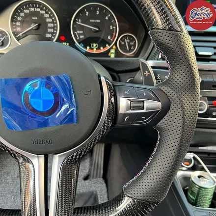BMW F30 3시리즈 320D M카본핸들 교체 / M3핸들 교체 퍼포먼스 실내튜닝 / 서울 용산 중구