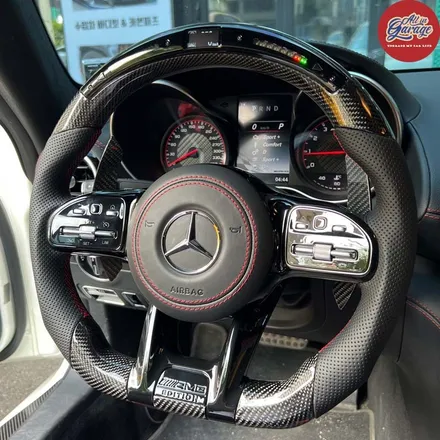 벤츠 AMG GTS 에디션1 모델  AMG핸들 LED퍼포먼스 카본D컷핸들 장착 / 서울 용산 중구