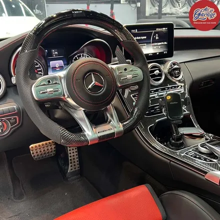 벤츠 W205 C63AMG 쿠페  신형 AMG핸들 교체  LED퍼포먼스카본핸들 / 서울 용산 중구