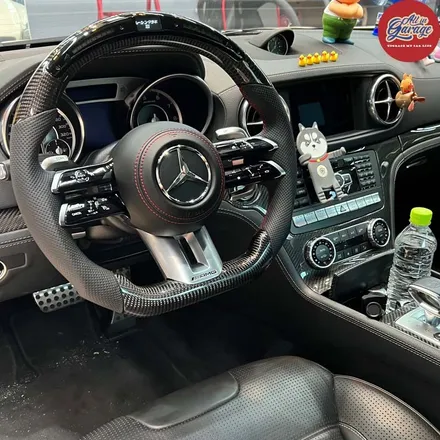 벤츠 r231 SL63AMG 최신형AMG핸들교체 / 잠자리AMG카본핸들 + LED퍼포먼스 적용 / 서울 용산 중구