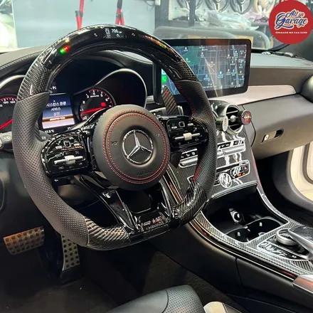 벤츠 W205 C63 S AMG 세단  신형 AMG핸들 교체  안드로이드 올인원 교체 작업 / 서울 용산 중구
