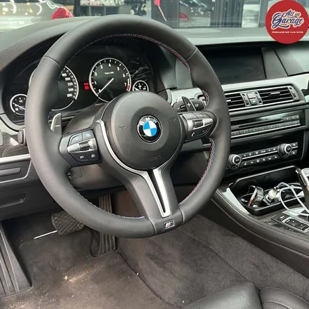 BMW F10 535i / BMW M핸들(커스텀) 교체작업 / 서울 용산 중구
