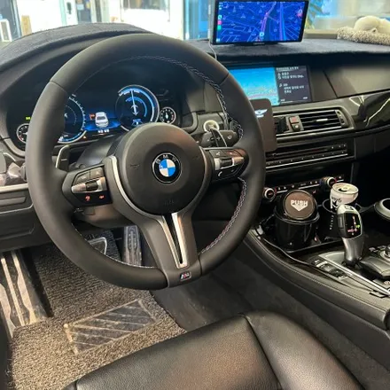 BMW F10 520D M핸들 교체 패들쉬프트 기능까지 활성화 / BMW / 5시리즈 (F10) / 서울 용산 중구