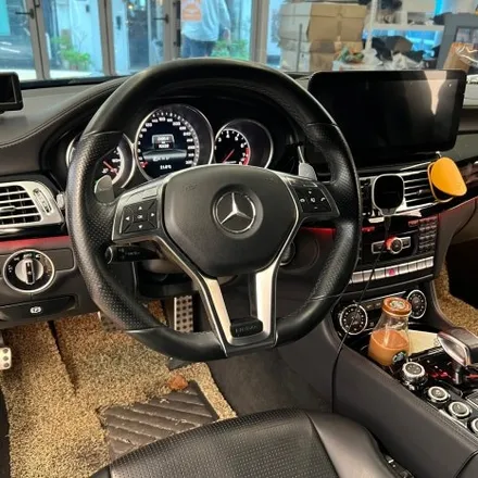 벤츠 W218 CLS63 AMG 카본D컷 디자인 AMG핸들 튜닝 / 서울 용산 중구