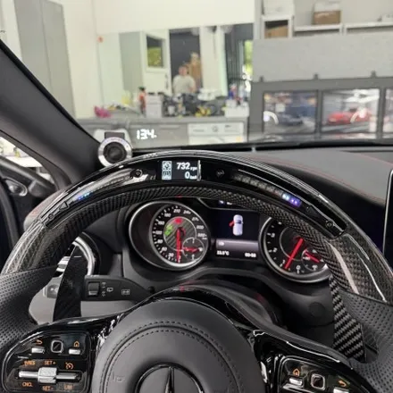 [올인게러지] 벤츠 X156 GLA45AMG LED퍼포먼스적용 AMG카본핸들 튜닝 올블랙 트림의 조합 / 서울 용산 도원동