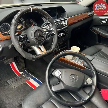 벤츠 W212 E300 잠자리카본핸들 교체 , 최신형AMG카본핸들D컷 순정레트로핏 / 서울 용산 중구