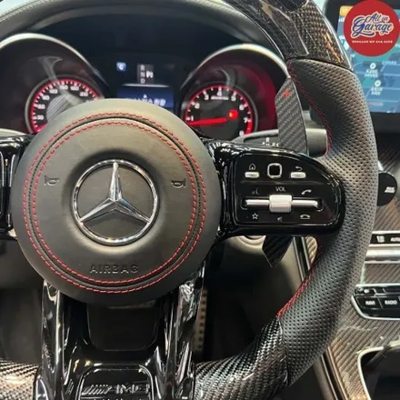 벤츠 W205 C63 S AMG 세단  신형 AMG핸들 교체  안드로이드 올인원 교체 작업 / 서울 용산 중구
