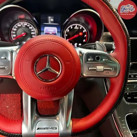 벤츠 w205 c클래스 c200 쿠페 신형 벤츠 AMG카본D컷핸들 교체 / 서울 용산 중구