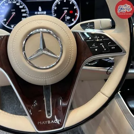벤츠 W222 S600 마이바흐  최신형 마이바흐핸들 교체작업기 업그레이드된 실내 / 서울 용산 중구