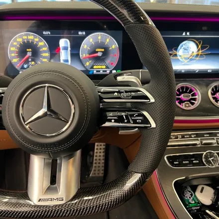 벤츠 [W213] E클래스 카브리올레 AMG 잠자리핸들 + 디지털계기판콕핏 후기형 컨버젼  / 벤츠 / E-클래스 W213 / 서울 용산 중구