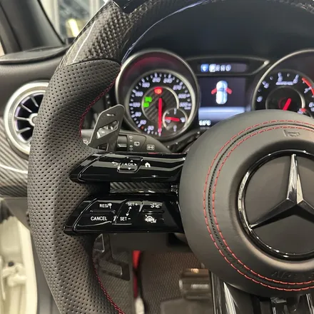[올인게러지] 벤츠 W176 A45AMG 최신형 잠자리 카본핸들 LED퍼포먼스 마그네틱패들쉬프트까지 끝판왕입니다 / 서울 용산 도원동