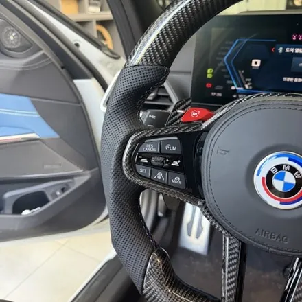 [올인게러지] BMW G80 M3 페리 정품 M카본핸들 D컷 교체했습니다 / 서울 용산 도원동