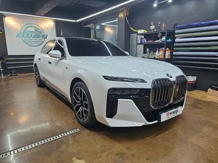신형 BMW 740d 유광화이트 고양 고양시 일산 행신 식사동 백석 정발산 마두 전체랩핑/랩핑유지기간 / 고양 삼송, 일산
