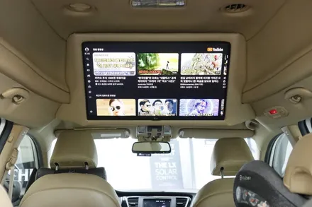 목포 더뉴카니발 하이루프 - LG28인치 스마트TV 장착하기