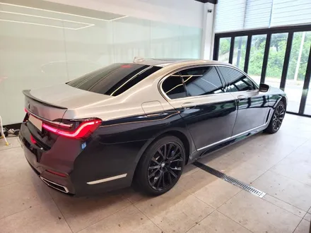 일산 랩핑 BMW 7시리즈 - 전체 투톤, 시그니처 라인까지 시공! / 고양시 식사동