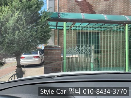 아우디 A3 열차단 전면썬팅 시공을 위해 인천 스타일카멀티 방문