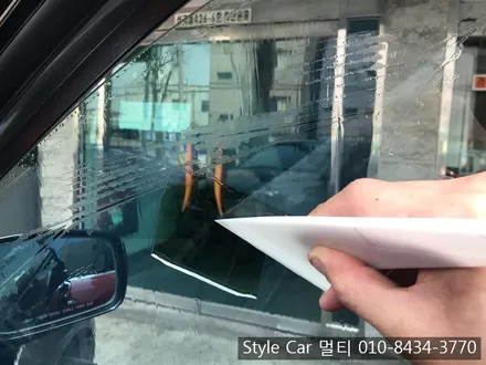 구형쏘렌토 1열,열선 기존루마쿠폰썬팅 제거 후 Skc마스터즈/실버반사 포인트 컬러썬팅 시공