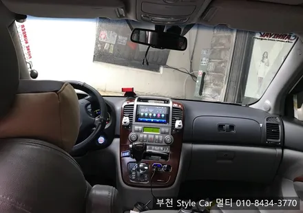 그랜드카니발 기존 썬팅 제거 후 쿨맥스 나노 재시공! 부천 스타일카멀티