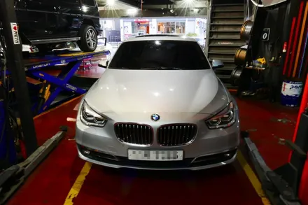 <휠웍스>bmw gt + 다이어컷팅 휠수리 + 휠복원 +부산휠수리 +금정구 휠복원 / 부산 금정구