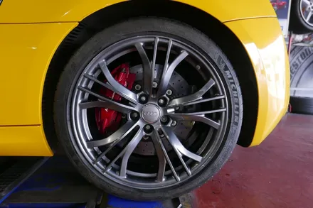 audi r8 + 고스트 크롬 + 휠 수리 복원 및 도장(휠수리) / 아우디 / R8 / 부산 금정구