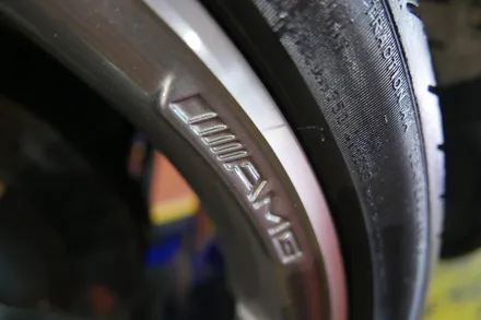 <휠 웍스> BENZ + SL 63AMG+휠 복원 + PIRELLI + Pzero / 부산 금정구