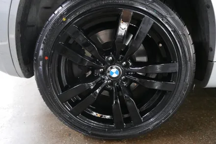 <휠웍스>bmw x6m + 휠수리 + 블랙유광 + 휠도장 +던롭타이어 + 허브스페이스 / 부산 금정구