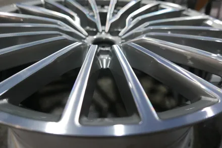 BMW G12 730Ld 휠복원(휠수리) / BMW / 7시리즈 / 부산 금정구