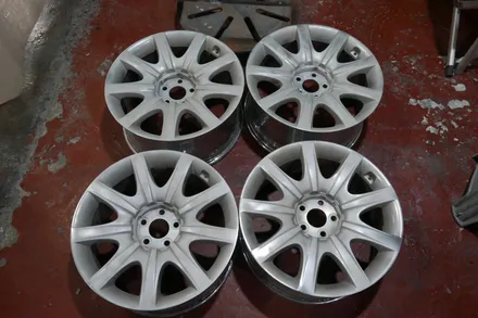 에쿠스 크롬휠 수리 복원 + 고스트 크롬 컬러도장(휠수리) / 현대 / 에쿠스 / 부산 금정구