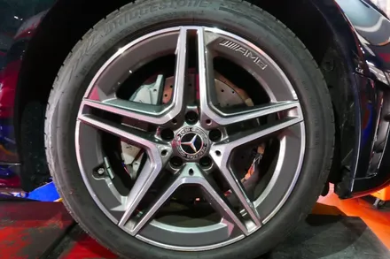 <휠웍스>benz cla + 휠수리 + 다이어 컷팅 + 분체클리어 / 부산 금정구