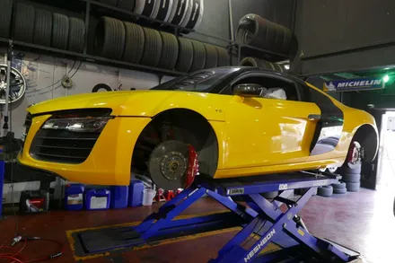 audi r8 + 고스트 크롬 + 휠 수리 복원 및 도장(휠수리) / 아우디 / R8 / 부산 금정구