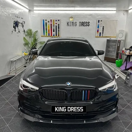 춘천부분랩핑 - BMW 5시리즈 G30 디퓨저랩핑 - 킹드레스 / 춘천시 후평동