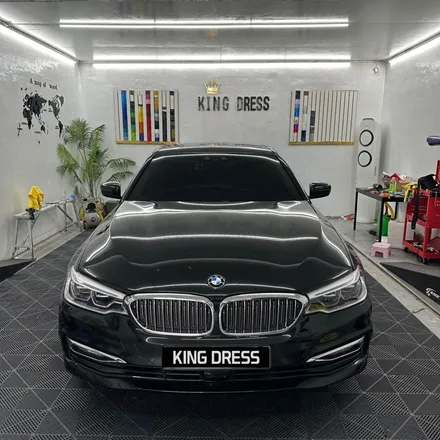인제크롬죽이기 - BMW 5시리즈 G30 전체 크롬죽이기 - 킹드레스 / 춘천시 후평동