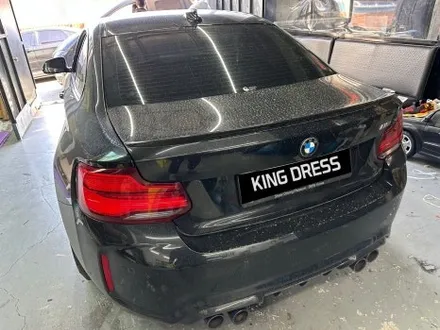 춘천포인트랩핑 - BMW M2 엠블럼 랩핑 - 킹드레스 / 춘천시 후평동