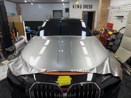 춘천듀오톤랩핑 - BMW 7시리즈 G70 고광택 투톤랩핑 시공 - 킹드레스 / 춘천시 후평동