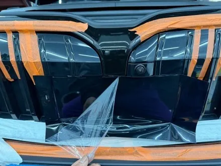 화천크롬죽이기 - BMW 5시리즈 i5 G60 아이코닉글로우 그릴 크롬죽이기 - 킹드레스 / 춘천시 후평동