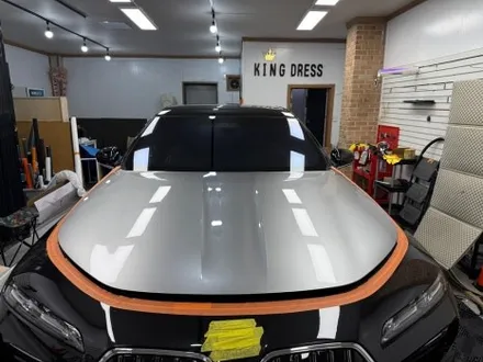 춘천듀오톤랩핑 - BMW 7시리즈 G70 고광택 투톤랩핑 시공 - 킹드레스 / 춘천시 후평동