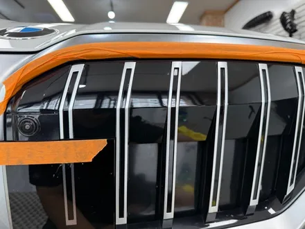 춘천하이그로시랩핑 - BMW G60 5시리즈 그릴 하이그로시 복원 랩핑 - 킹드레스 / 춘천시 후평동