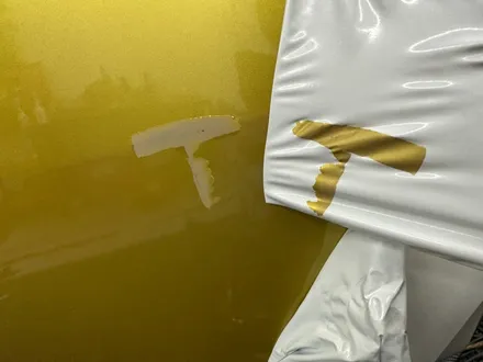춘천랩핑제거 - BMW M4 전체랩핑 제거 - 킹드레스 / 춘천시 후평동