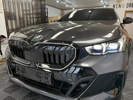 강원도크롬죽이기 - BMW 5시리즈 G60 그릴 크롬죽이기 - 킹드레스 / 춘천시 후평동