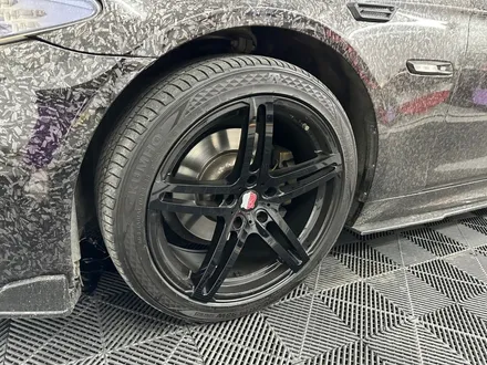 춘천랩핑 - BMW F10 5시리즈 휠랩핑 - 춘천휠랩핑 - 킹드레스 / 춘천시 후평동