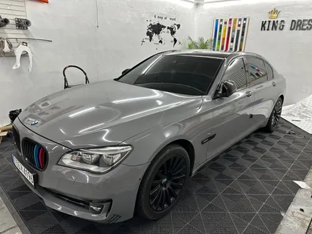 홍천루프스킨 - BMW 7시리즈 F01 F02 루프스킨제거 재시공 - 킹드레스 / 춘천시 후평동