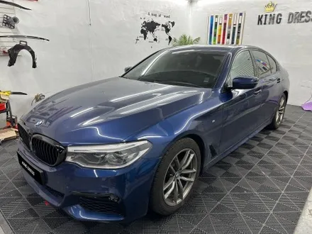 춘천크롬죽이기 - BMW 5시리즈 G30 전기형 전체크롬죽이기 - 킹드레스 / 춘천시 후평동