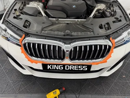 춘천랩핑제거 - BMW 5시리즈 G30 루프스킨.크롬죽이기 제거 - 킹드레스 / 춘천시 후평동