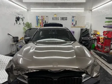 춘천투톤랩핑 - BMW 7시리즈 G10 듀오톤 랩핑 - 킹드레스 / 춘천시 후평동