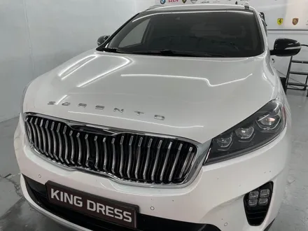 쏘렌토 (UM) 그릴랩핑 - 춘천랩핑 - 춘천포인트랩핑 - 춘천크롬죽이기- 춘천크롬딜리트 / 춘천시 후평동