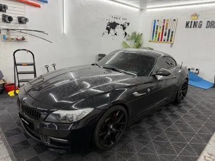 춘천랩핑 - BMW Z4 E89 고광택 화이트카멜레온 전체랩핑 - 킹드레스 / 춘천시 후평동