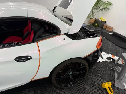 춘천랩핑 - BMW Z4 E89 고광택 화이트카멜레온 전체랩핑 - 킹드레스 / 춘천시 후평동