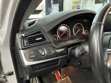 춘천실내랩핑 - BMW 5시리즈 F10 브러쉬 실내랩핑  - 킹드레스 / 춘천시 후평동