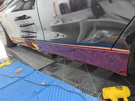 춘천고광택전체랩핑 - BMW 3시리즈 F30 레드포지드카본 전체랩핑 - 킹드레스 / 춘천시 후평동