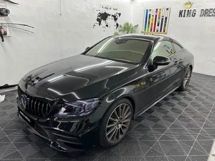 춘천크롬죽이기 - 벤츠 C클래스 쿠페 W205 전체크롬죽이기 - 킹드레스 / 춘천시 후평동